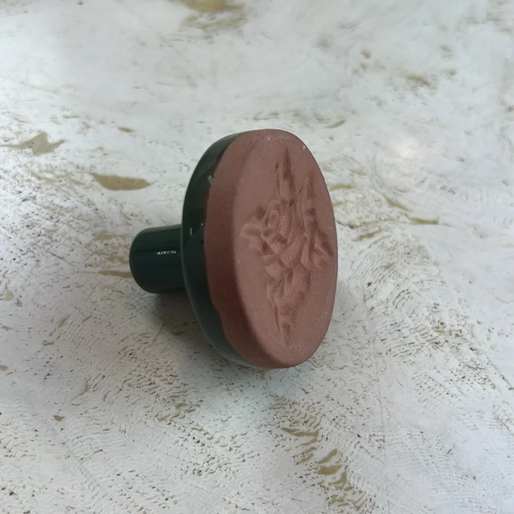 Cookie Stamp Terracotta Green Enamel  2